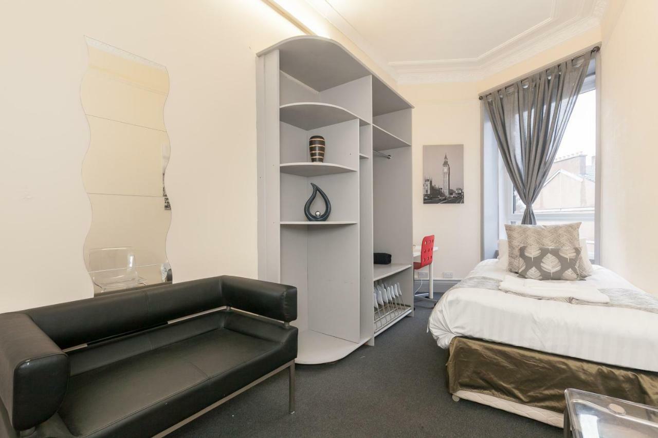 Oakshaw Guesthouse ペイズリー エクステリア 写真