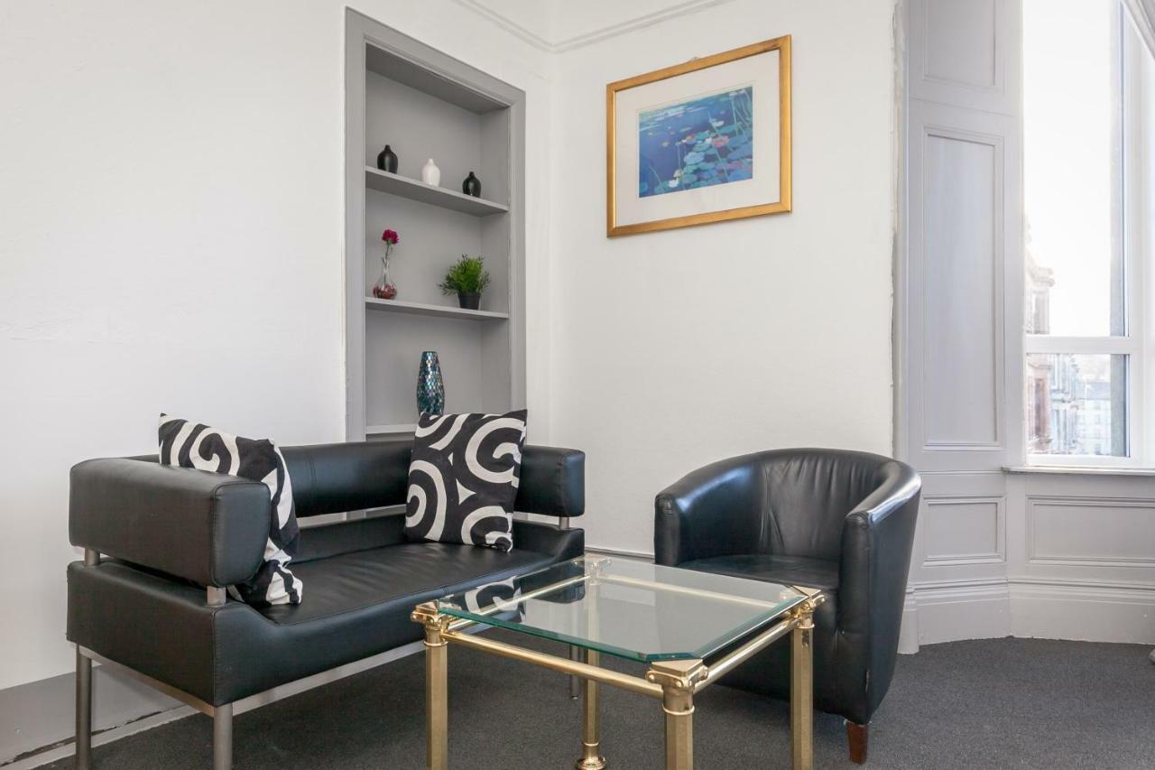 Oakshaw Guesthouse ペイズリー エクステリア 写真